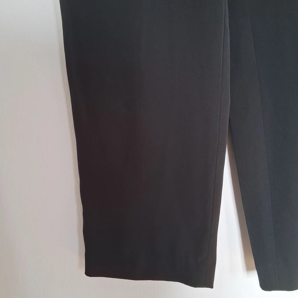 Pantalón negro con pinzas H&M - Talla 38 – photo 3